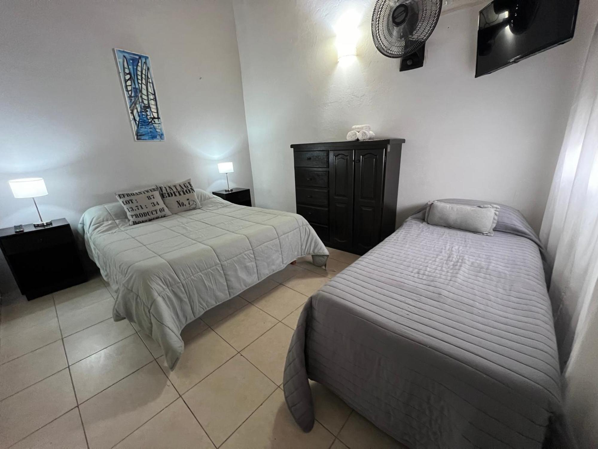 Hotel Gran Continente Сан-Клементе-дель-Тую Экстерьер фото